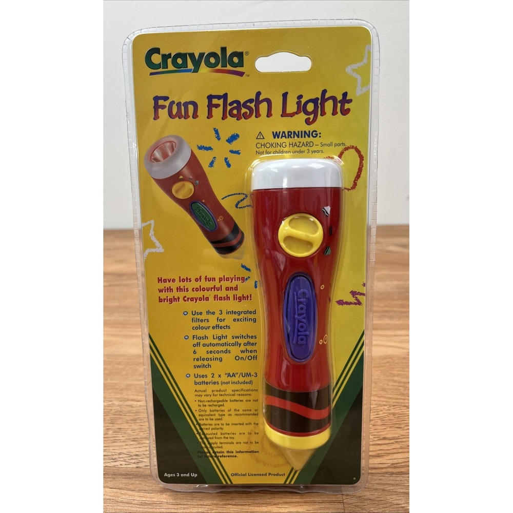 Vintage Crayola Crayon Fun Flash Light with 3 Color Effect Filters 1998 NEW